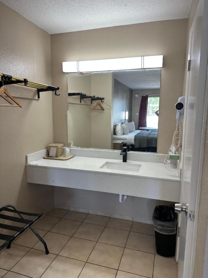 Travelers Rest Motel Bogalusa Buitenkant foto